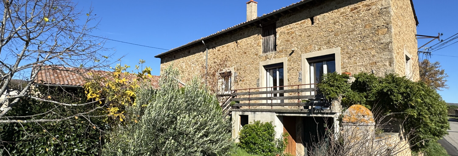 Maison 3 Pièces 102 m² à vendre à Roiffieux (07100)