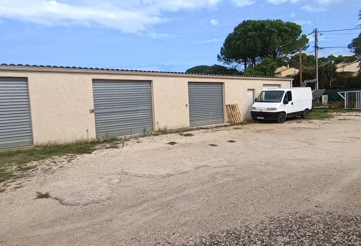 Ensemble de garages sécurisé à TRESQUE — photo 1