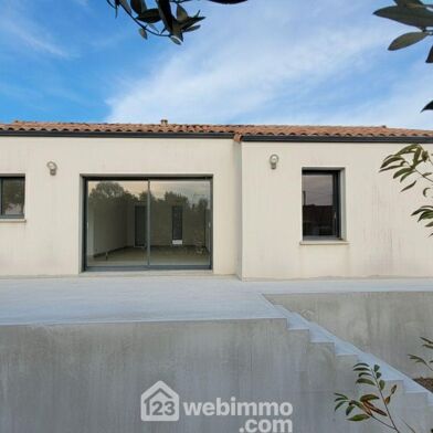 Maison 4 pièces 299710 €