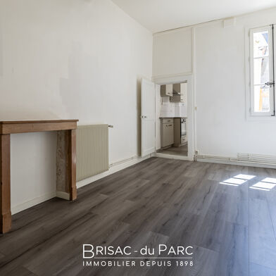 Appartement 3 pièces 148000 €