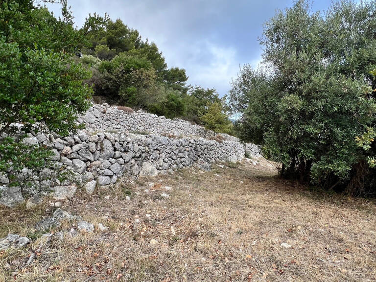 TERRAIN A BATIR 1418 m2 — photo 1