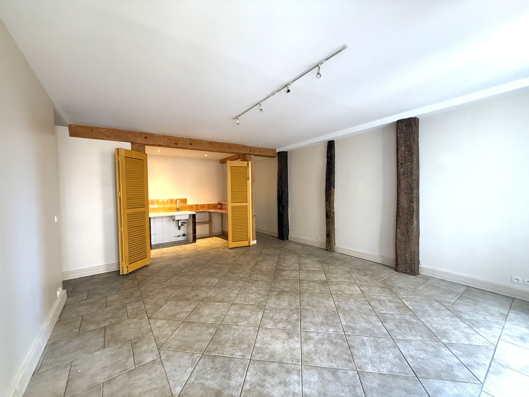 Appartement 2 pièces  à louer Céret 66400