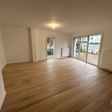 Appartement 2 pièces 331380 €