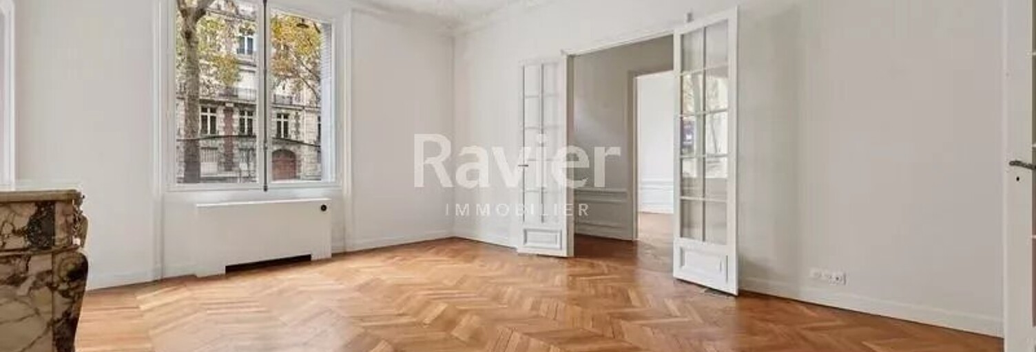 Bureau 6 Pièces 202 m² à louer à Paris 16 (75016)
