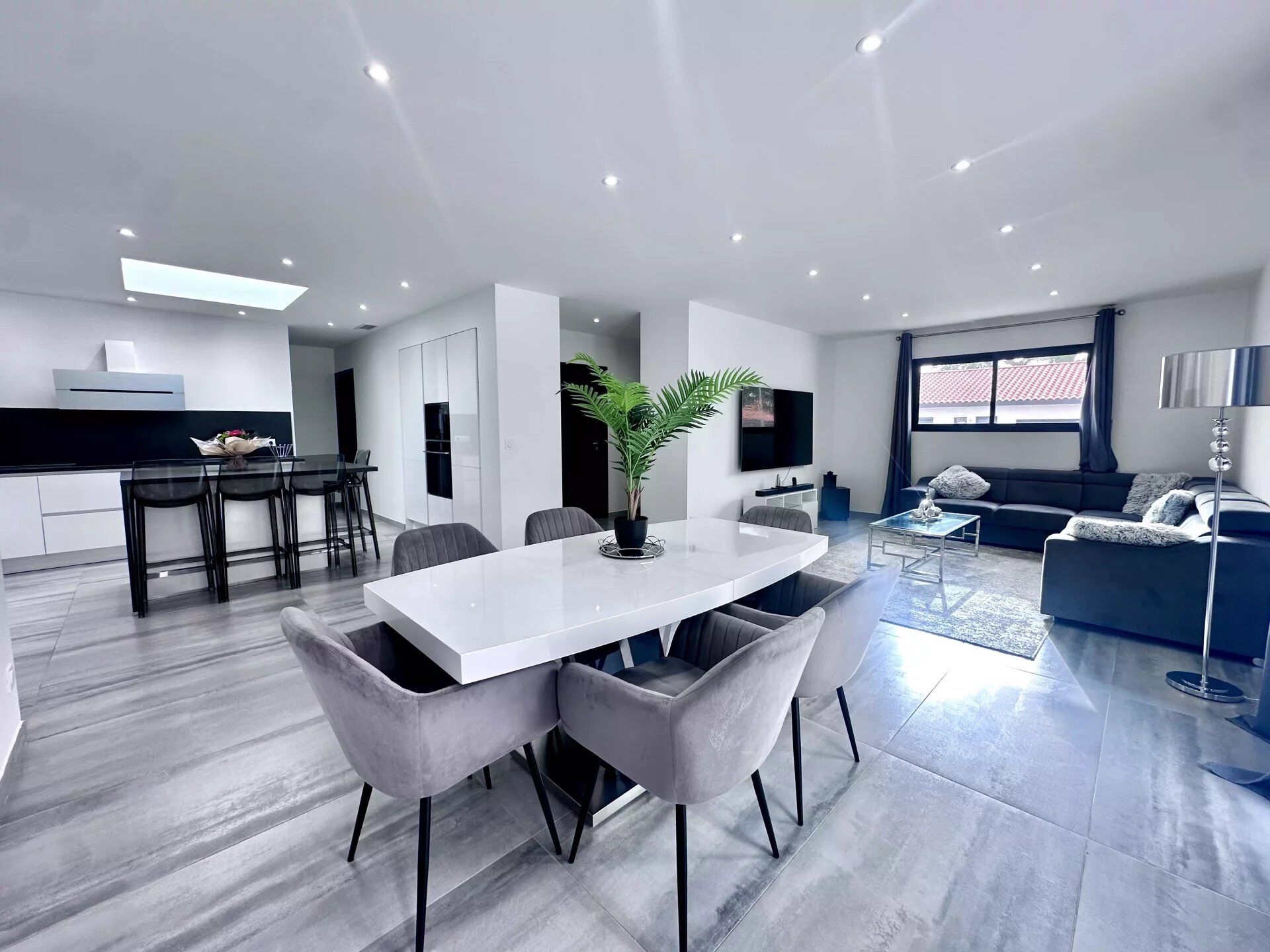 Villa / Maison  T4 à vendre Perpignan 66000