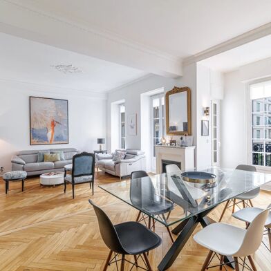 Appartement 4 pièces 815000 €