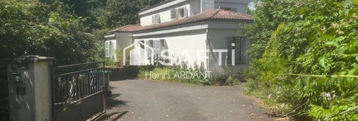 Maison 8 Pièces 220 m² à vendre à Limoges (87000)