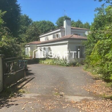 Maison 8 pièces 349500 €