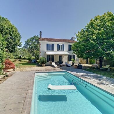 Maison 10 pièces 459000 €