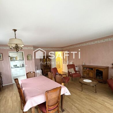 Appartement 4 pièces 277000 €