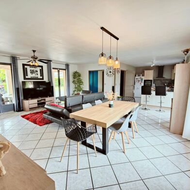 Maison 6 pièces 499500 €