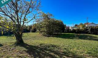 Terrain  710 m² à vendre à Ambarès-et-Lagrave (33440)