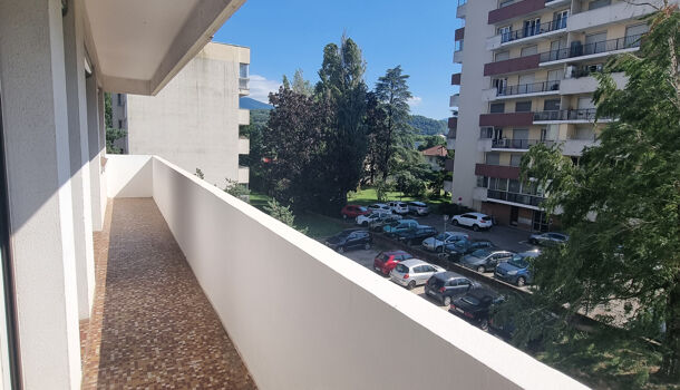 Appartement 4 pièces  à louer Eybens 38320