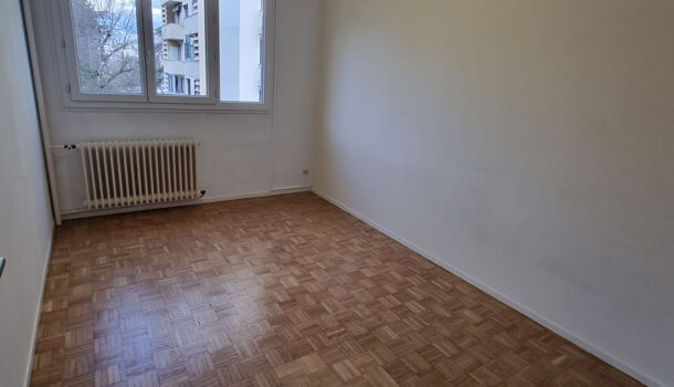 Appartement 4 pièces  à louer Eybens 38320