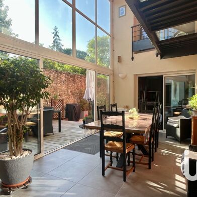 Maison 8 pièces 393900 €