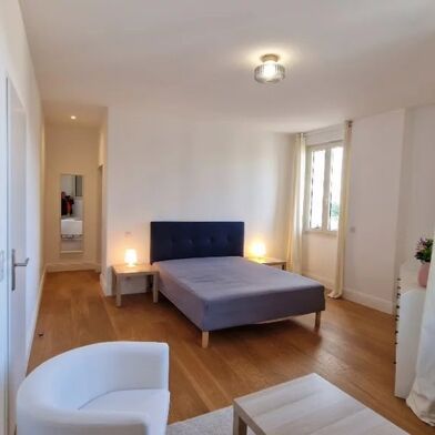 Appartement 6 pièces 890000 €