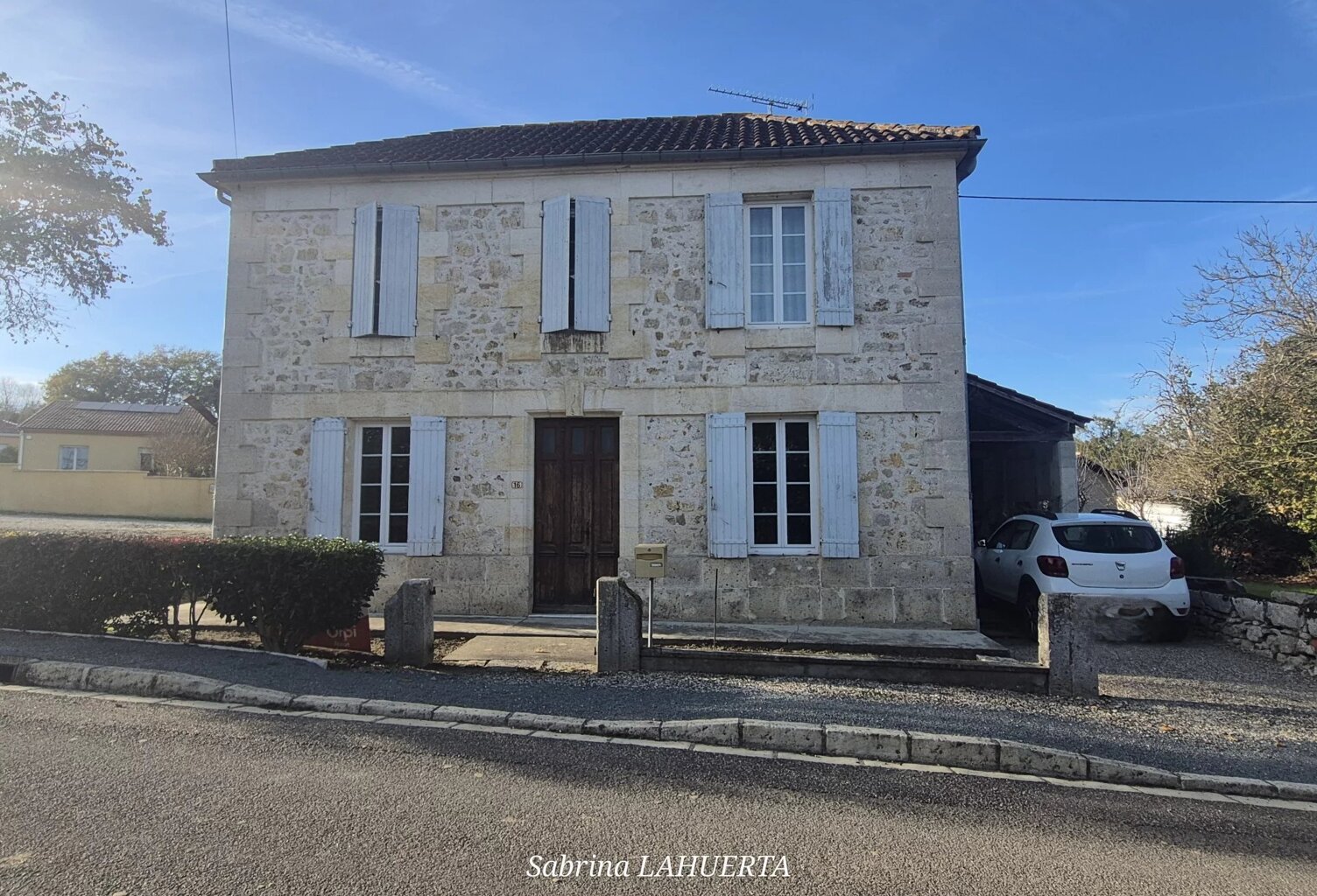 EXCLUSIVITÉ – MAISON DE VILLAGE À NOMDIEU — photo 1