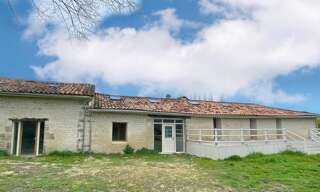 Maison 6 Pièces 250 m² à vendre à Ronsenac (16320)