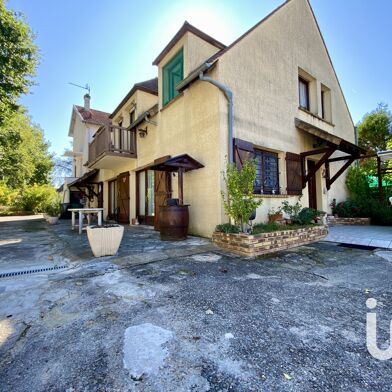 Maison 8 pièces 439900 €