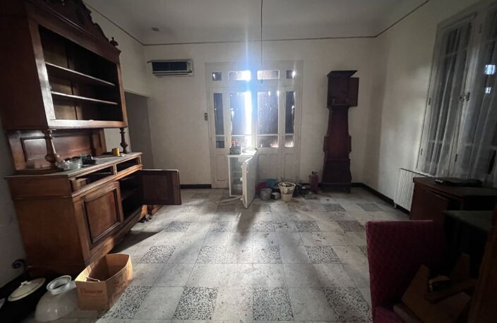 Villa PROCHE CENTRE — photo 2