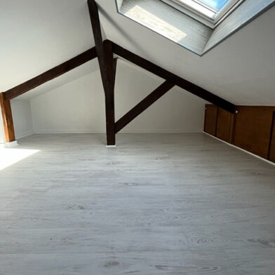 Appartement 1 pièces 490 €