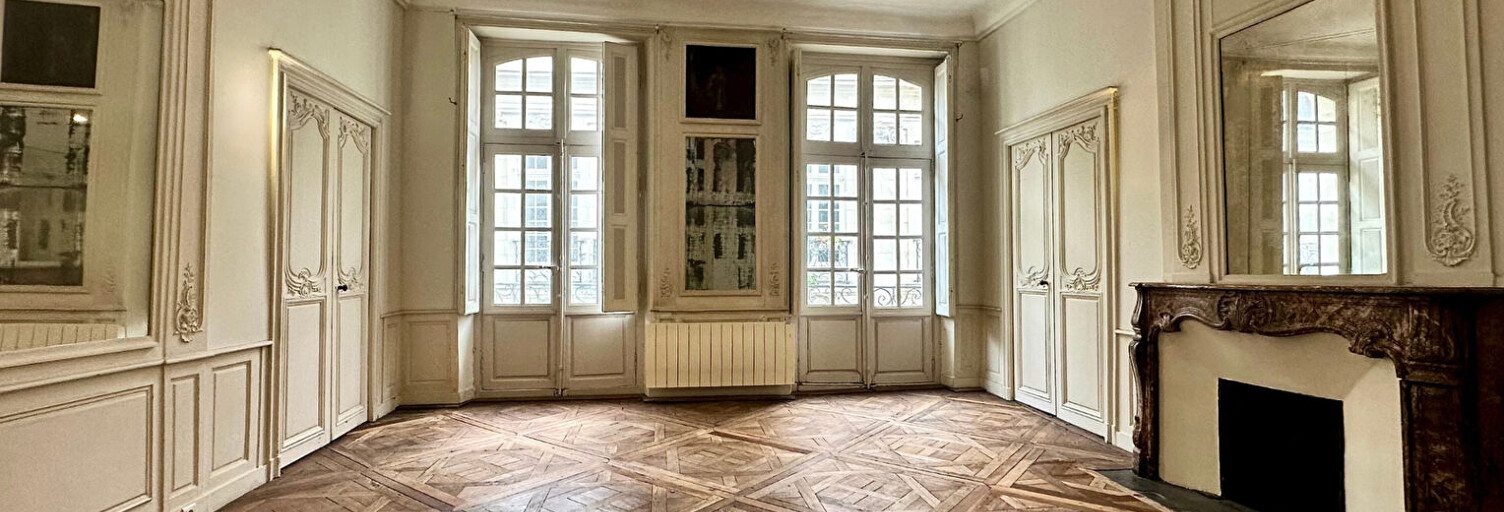 Bureau 8 Pièces 200 m² à vendre à Nantes (44000)