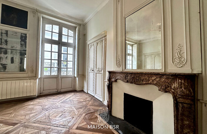 Nantes - Bureaux de prestige dans un hôtel particulier classé du XVIIIe siècle — photo 3