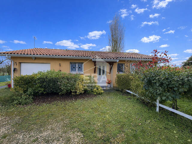 Maison à vendre à Saint Christoly de Blaye - Référence 2952 — photo du bien