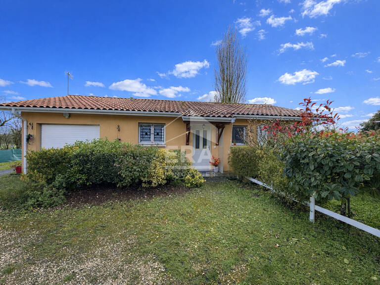 Maison à vendre à Saint Christoly de Blaye - Référence 2952 — photo 1