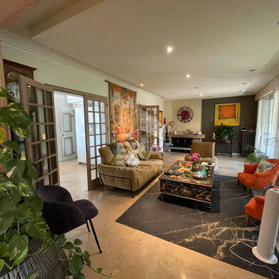 Maison 7 pièces 630890 €