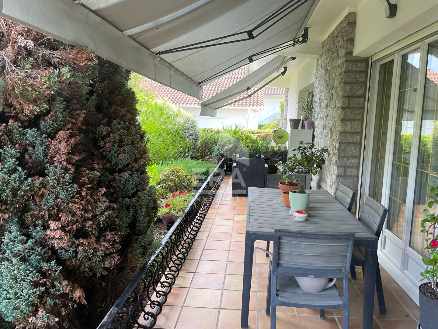 Villa / Maison  T7 à vendre Gelos 64110