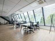 BUREAUX à LOUER — photo 2