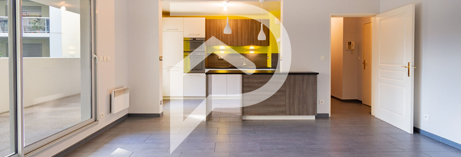 Appartement 4 Pièces 86 m² à louer à Marseille 2 (13002)