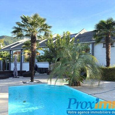 Maison 8 pièces 1100000 €