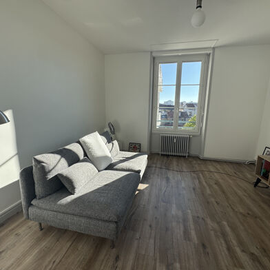 Appartement 3 pièces 135000 €