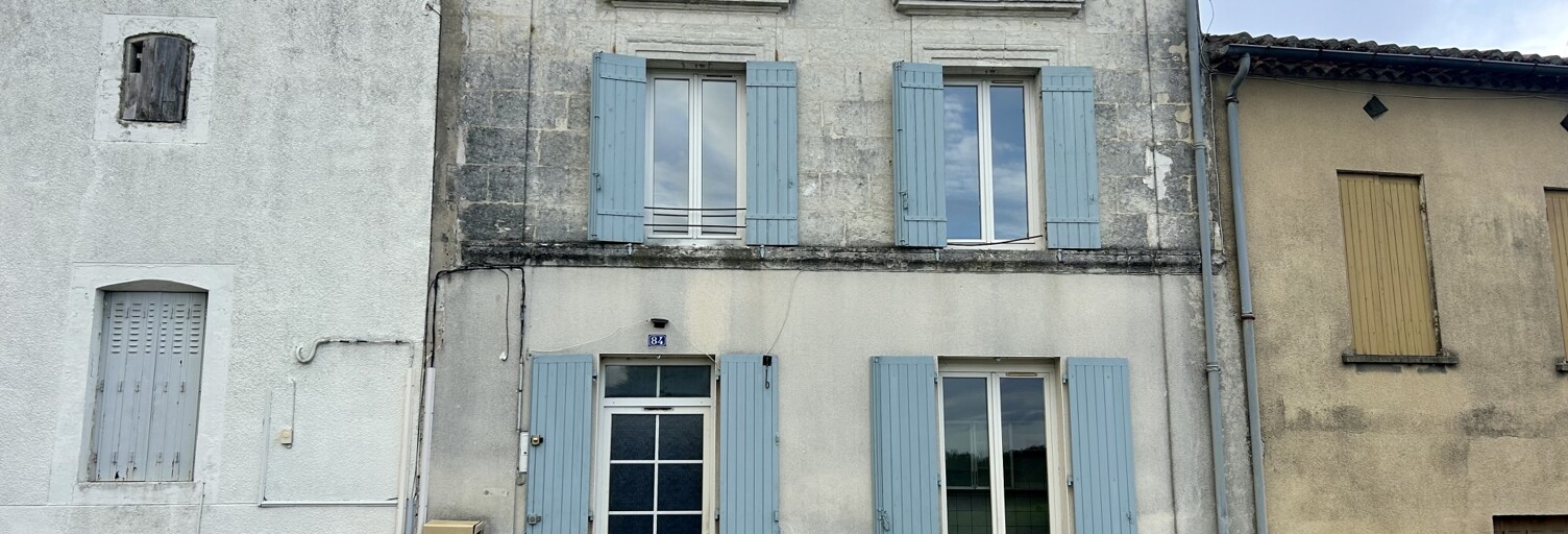 Maison 4 Pièces 81 m² à vendre à Montlieu-la-Garde (17210)