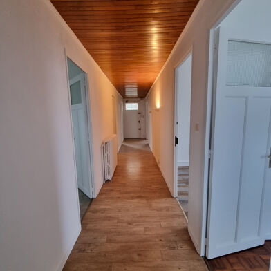 Appartement 4 pièces 1560 €