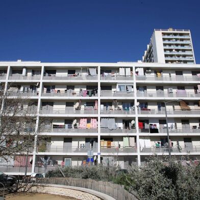 Appartement 3 pièces 93000 €