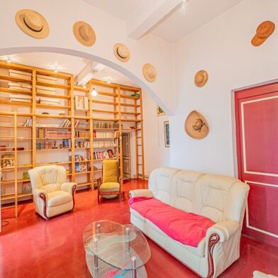 Maison 10 pièces 330000 €