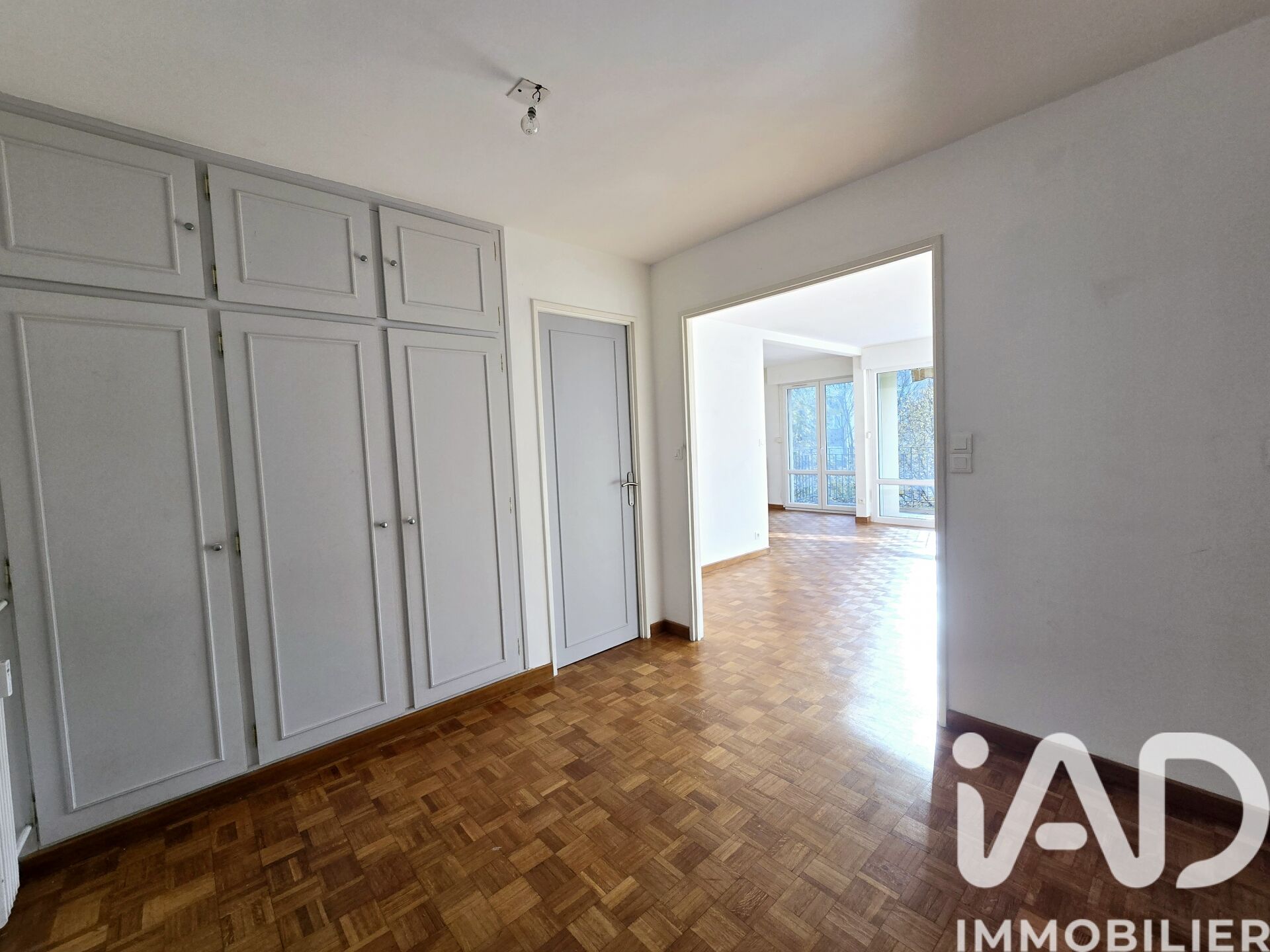 Vente Appartement 5 pièces - Photo 2