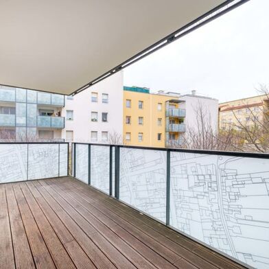 Appartement 3 pièces 215660 €