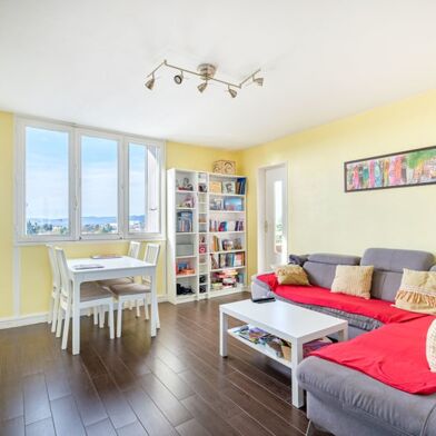 Appartement 4 pièces 235000 €