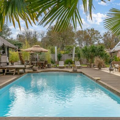 Maison 7 pièces 530400 €