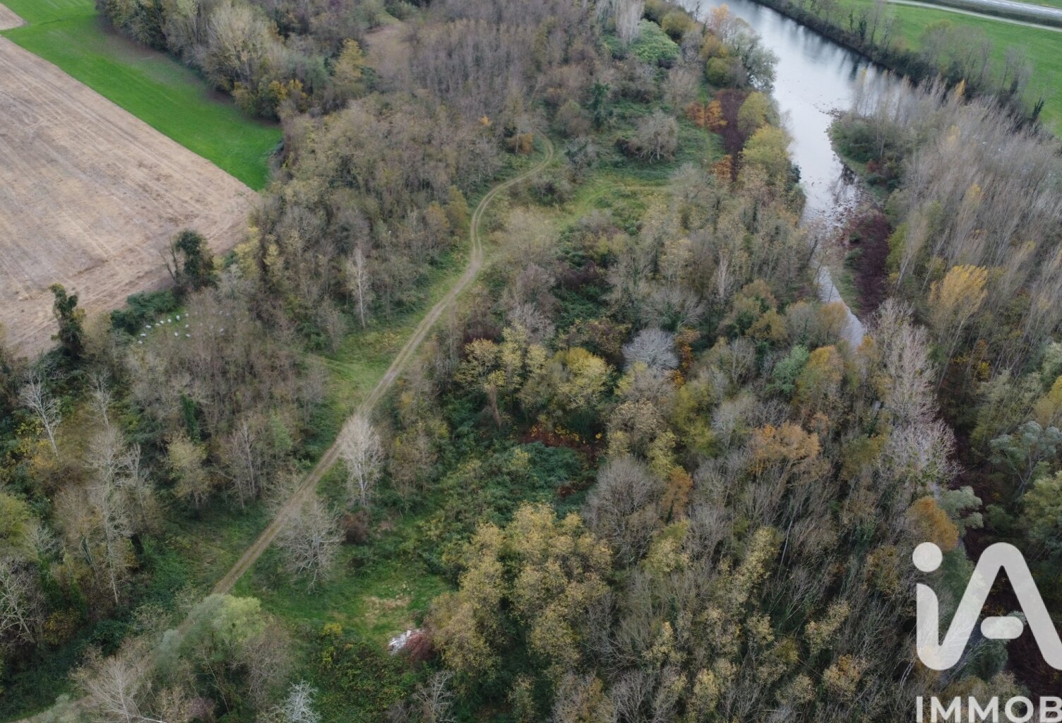 Vente Terrain 91 639 m&sup2; — photo 1