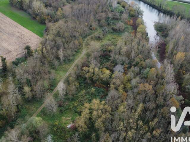 Vente Terrain 91 639 m&sup2; — photo du bien