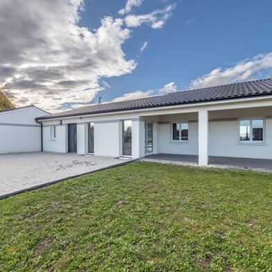 Maison 7 pièces 326000 €