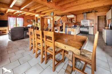 Maison 7 pièces 234300 €