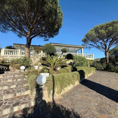 Maison 6 pièces 745000 €