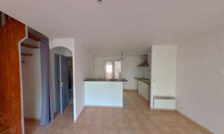 Immeuble   m² à vendre à Mèze (34140)