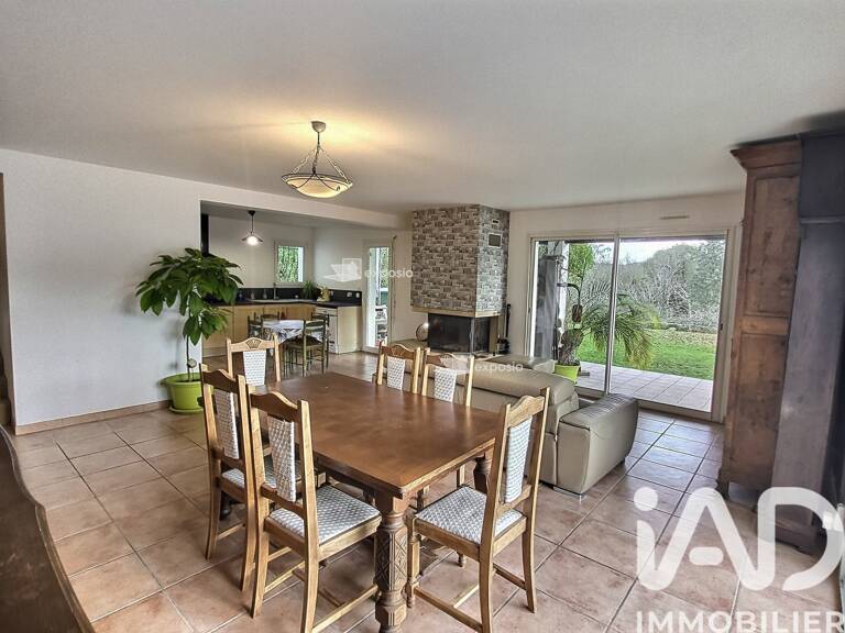 Vente Maison/villa 6 pièces — photo 1